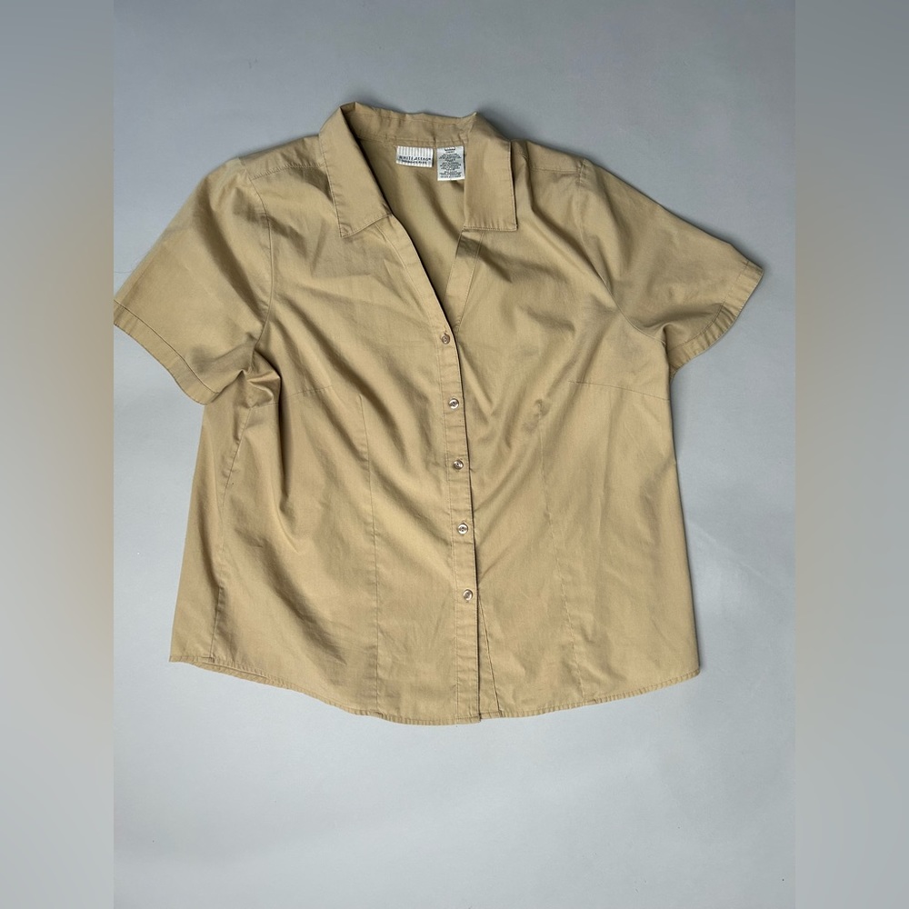 Large, tan White Stag shirt